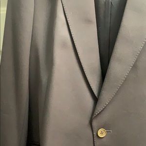 Joseph’s customs men’s suit -olive gray